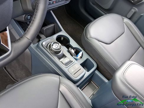 New 2025 Ford Maverick Lariat w/ Black Appearance Package image 21