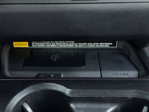 Used 2022 Lexus UX 200 image 26