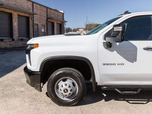 Used 2022 Chevrolet Silverado 3500 W/T w/ WT Convenience Package image 4