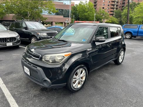 Used 2014 Kia Soul + w/ UVO w/Eservices Package FWD image 4