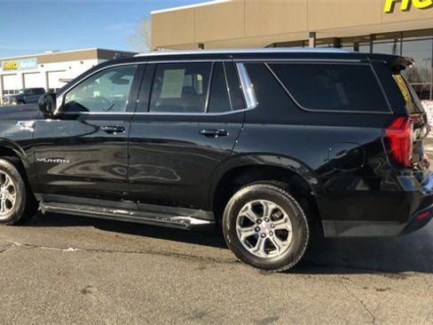 Used 2022 GMC Yukon SLE image 6