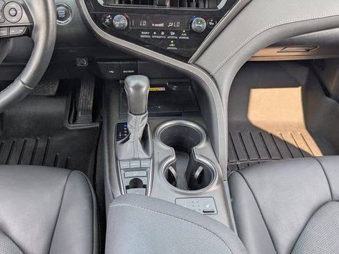 Used 2023 Toyota Camry XSE FWD image 16
