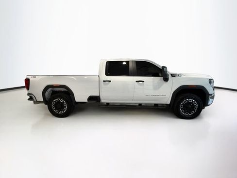 Used 2024 GMC Sierra 3500 Pro AWD/4WD image 8