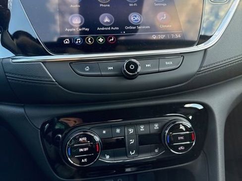 Used 2023 Buick Encore GX Select w/ Safety Package II FWD image 17