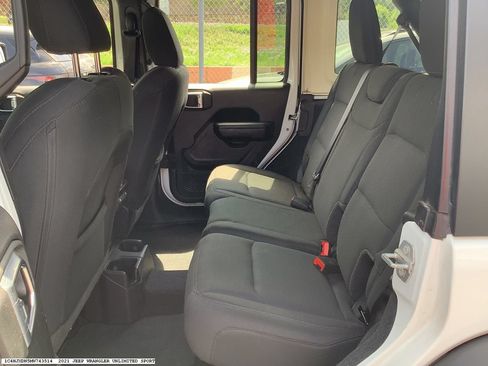 Used 2021 Jeep Wrangler Unlimited Sport AWD/4WD image 9