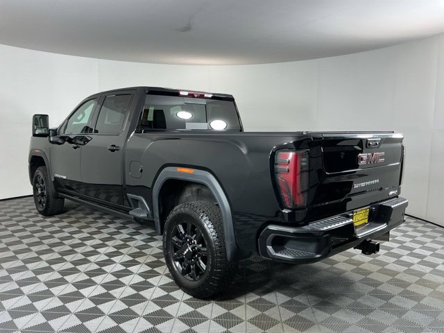 Used 2025 GMC Sierra 3500 AT4 w/ AT4 Premium Plus Package AWD/4WD image 6
