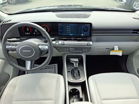 New 2025 Hyundai Kona SEL image 10