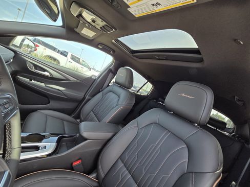 New 2026 Buick Envista Sport Touring FWD image 23