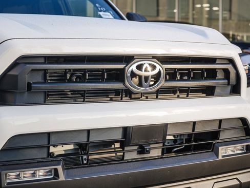New 2026 Toyota 4Runner SR5 image 6
