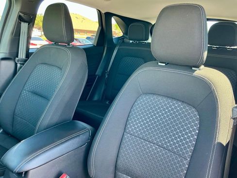 Used 2024 Ford Escape Active w/ Tech Pack #1 FWD image 40