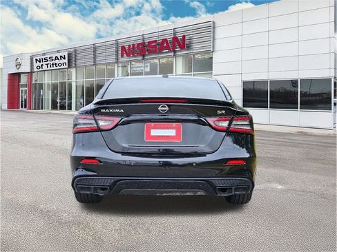 Certified 2023 Nissan Maxima SR w/ Sport Mat Group image 6