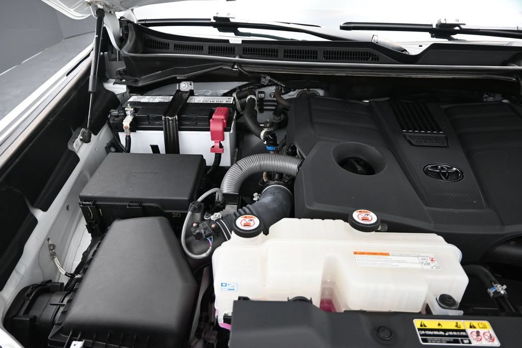 Used 2023 Toyota Tundra SR5 w/ SR5 Premium Package AWD/4WD image 28