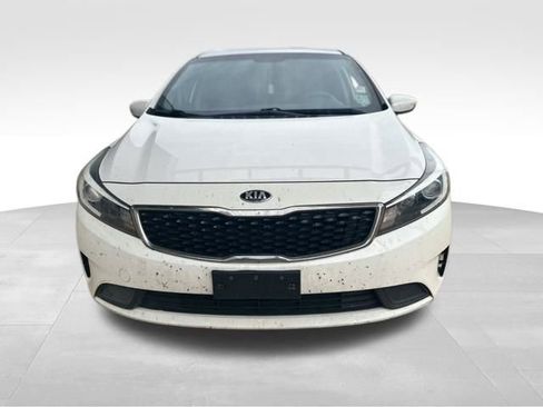 Used 2017 Kia Forte LX w/ LX Popular Package image 6