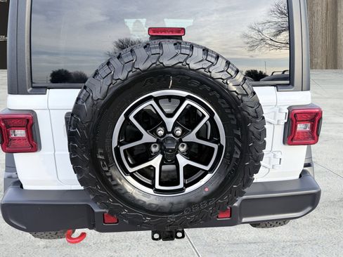 Used 2026 Jeep Wrangler Unlimited Rubicon image 71