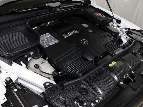 Certified 2026 Mercedes-Benz GLS 580 4MATIC image 40