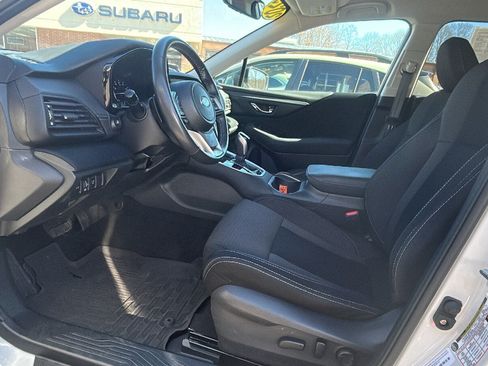 Used 2023 Subaru Outback Premium AWD/4WD image 27