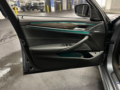 Used 2019 BMW M550i xDrive AWD/4WD image 19