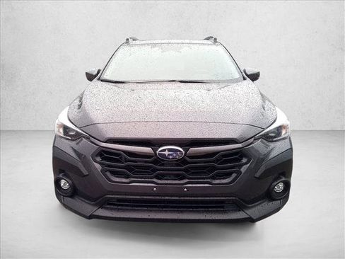 Used 2024 Subaru Crosstrek 2.0i Premium image 2