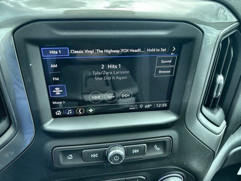 New 2026 Chevrolet Silverado 1500 Custom Trail Boss w/ LPO, Dark Essentials Package AWD/4WD image 27