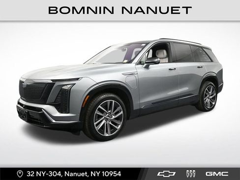 Used 2026 Cadillac Vistiq Luxury AWD/4WD image 1
