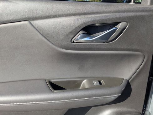 Used 2025 Chevrolet Blazer LT image 22