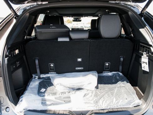New 2026 MAZDA CX-90 Plug-In Hybrid w/ Premium Plus AWD/4WD image 29