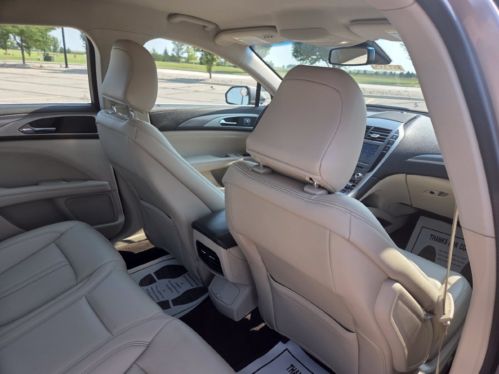 Used 2020 Lincoln MKZ AWD w/ Convenience Package image 42