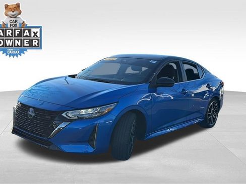 Used 2024 Nissan Sentra SR image 3