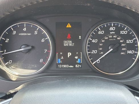 Used 2016 Mitsubishi Outlander SE FWD image 31