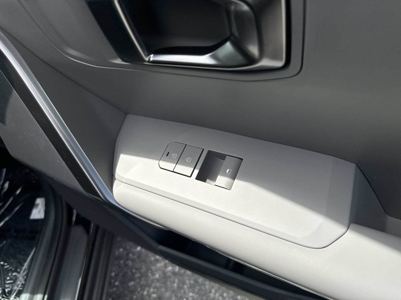 New 2027 Kia Seltos S FWD image 17