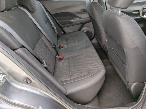 Used 2022 Nissan Kicks SV image 25