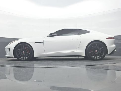 Used 2015 Jaguar F-TYPE R RWD image 28