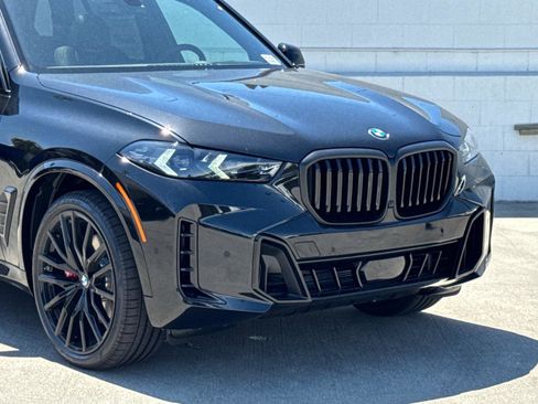 New 2026 BMW X5 xDrive40i w/ Executive Package image 2