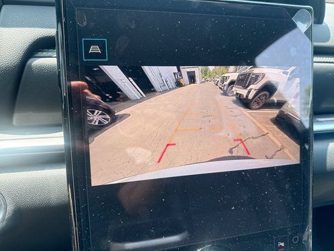 New 2026 GMC Terrain Elevation w/ Elevation Premium Package AWD/4WD image 15