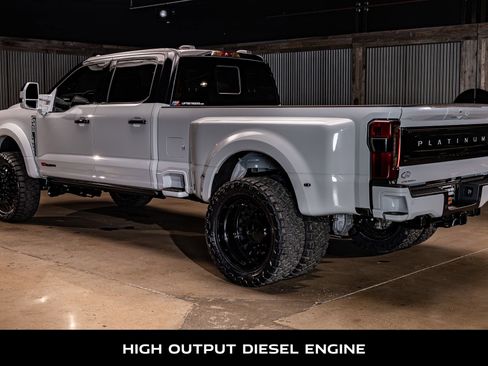 Used 2026 Ford F450 Platinum w/ Platinum Plus Package image 7
