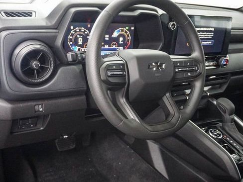 New 2026 Chevrolet Colorado Trail Boss AWD/4WD image 8