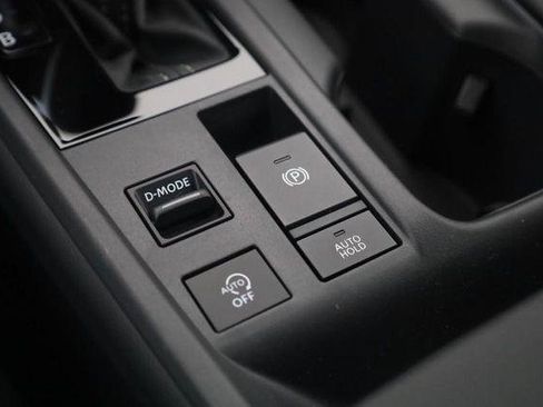 New 2026 Nissan Sentra SV w/ SV Convenience Package FWD image 18