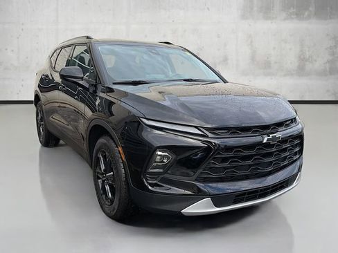 New 2026 Chevrolet Blazer LT w/ Convenience Package image 3