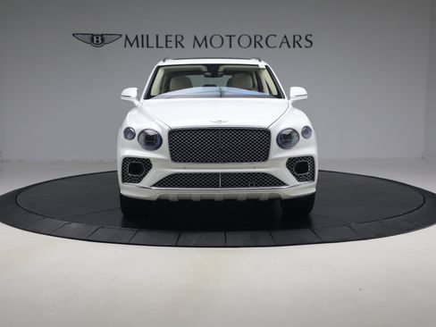 Certified 2022 Bentley Bentayga AWD/4WD image 12