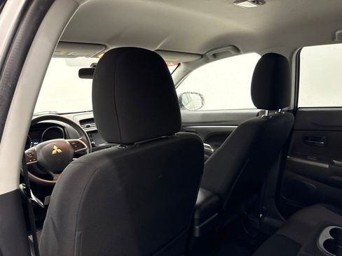 Used 2019 Mitsubishi Outlander Sport ES AWD/4WD image 14