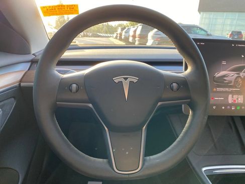 Used 2023 Tesla Model 3 Performance AWD/4WD image 11