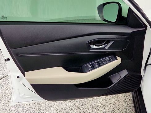 Used 2024 Honda Accord EX image 11