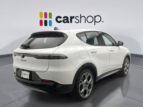 Used 2024 Alfa Romeo Tonale Ti AWD/4WD image 5