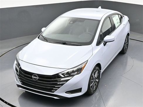 New 2025 Nissan Versa SV w/ Trunk Package image 37