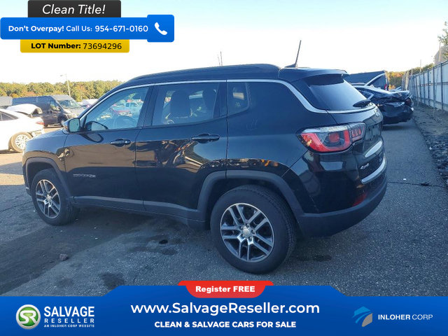 Used 2018 Jeep Compass Latitude w/ Popular Equipment Group AWD/4WD image 3