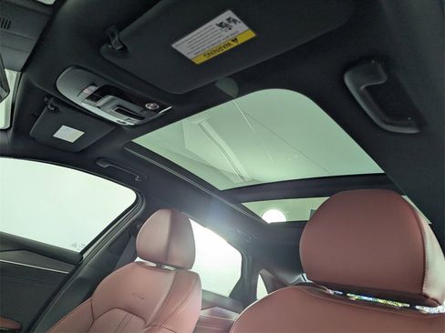 Used 2025 Kia K5 GT-Line w/ GT-Line Premium Package image 28