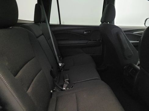 Used 2019 Honda Passport Sport image 19