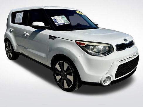 Used 2014 Kia Soul ! image 3