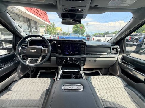 Used 2024 Ford F350 Limited w/ FX4 Off-Road Package AWD/4WD image 37