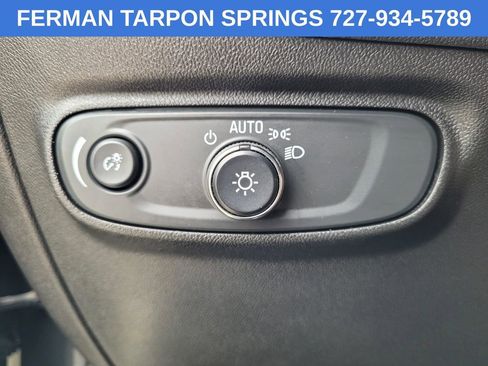 Certified 2021 Chevrolet Equinox LS w/ LS Convenience Package image 26